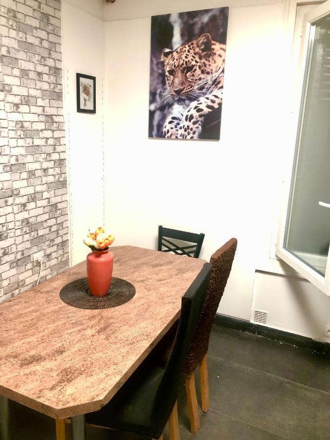 Paris Visit - Business - Tourism Apartment Creteil Bagian luar foto